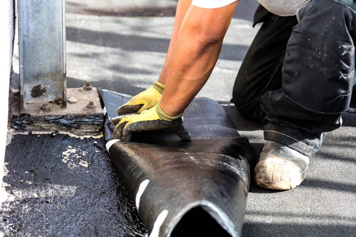 À qui confier vos travaux d’étanchéité toiture